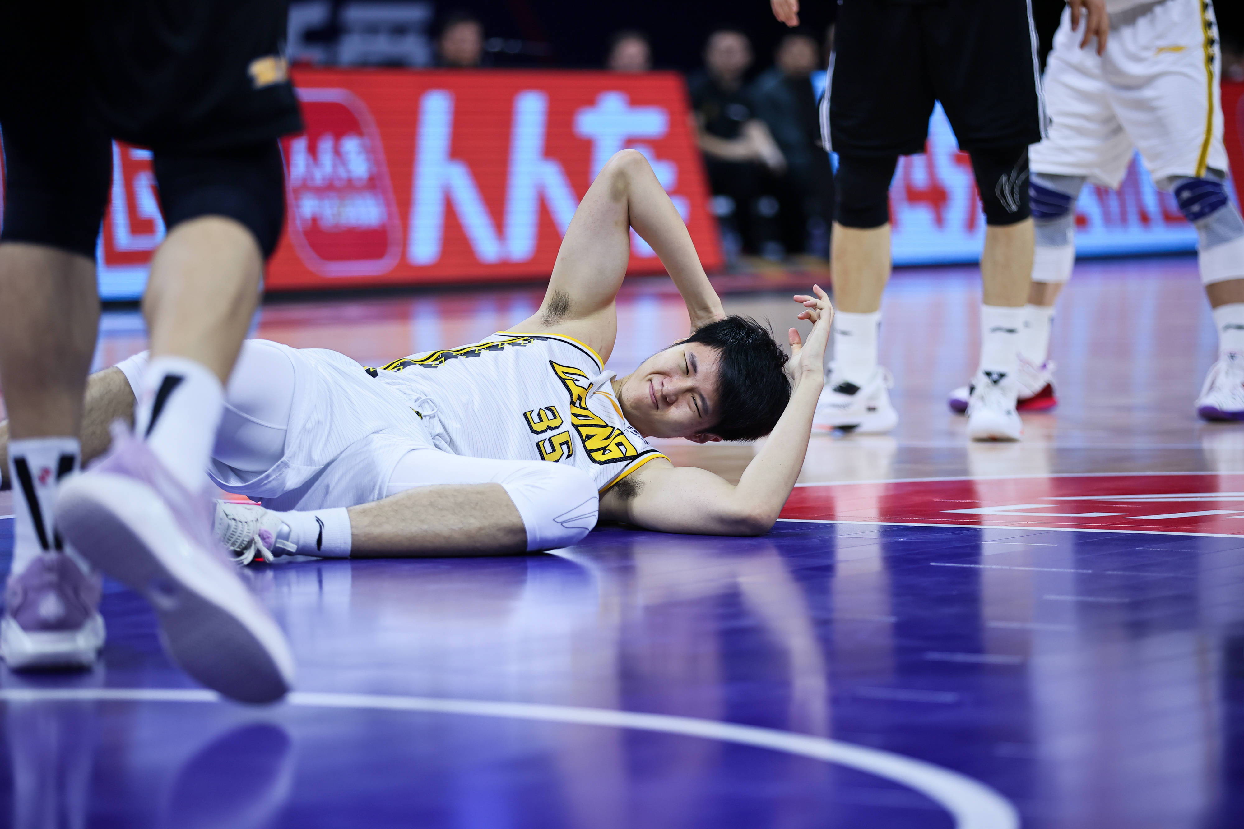 沙尔克青训培养新人，未来可期